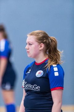 Bild 4 - F Loewinnen Hallen Cup